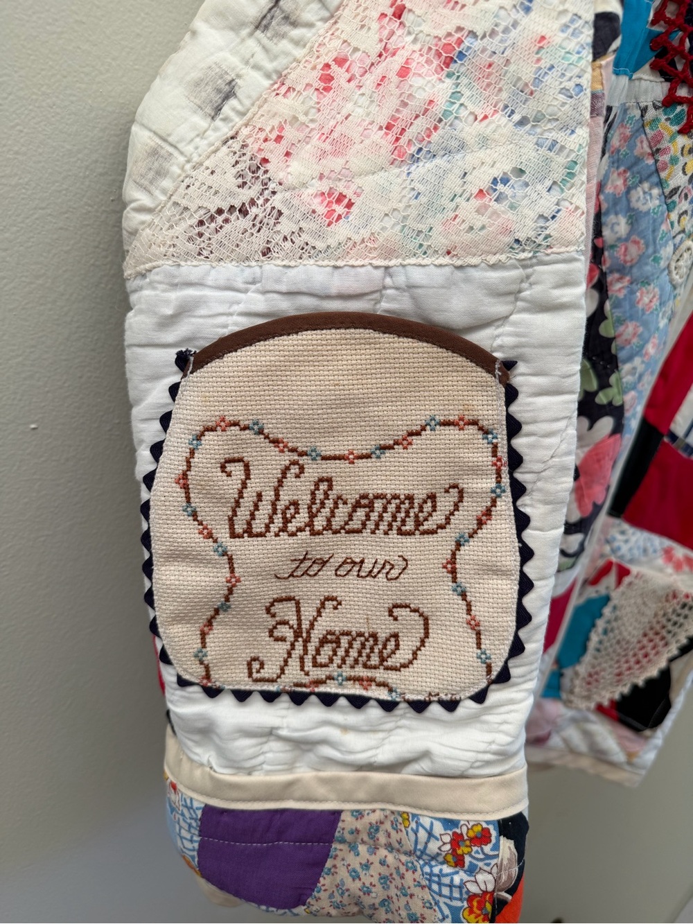 Vintage Handmade Quilt/Doily Jacket - Picture 4 of 15